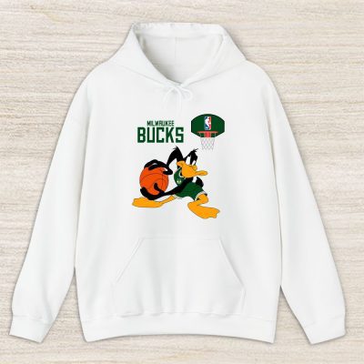 Daffy Duck x Milwaukee Bucks Team x NBA x Basketball Pullover Hoodie For Fan TBH1145