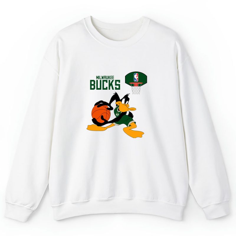 Daffy Duck x Milwaukee Bucks Team x NBA x Basketball Unisex Sweatshirt For Fan TBS1145