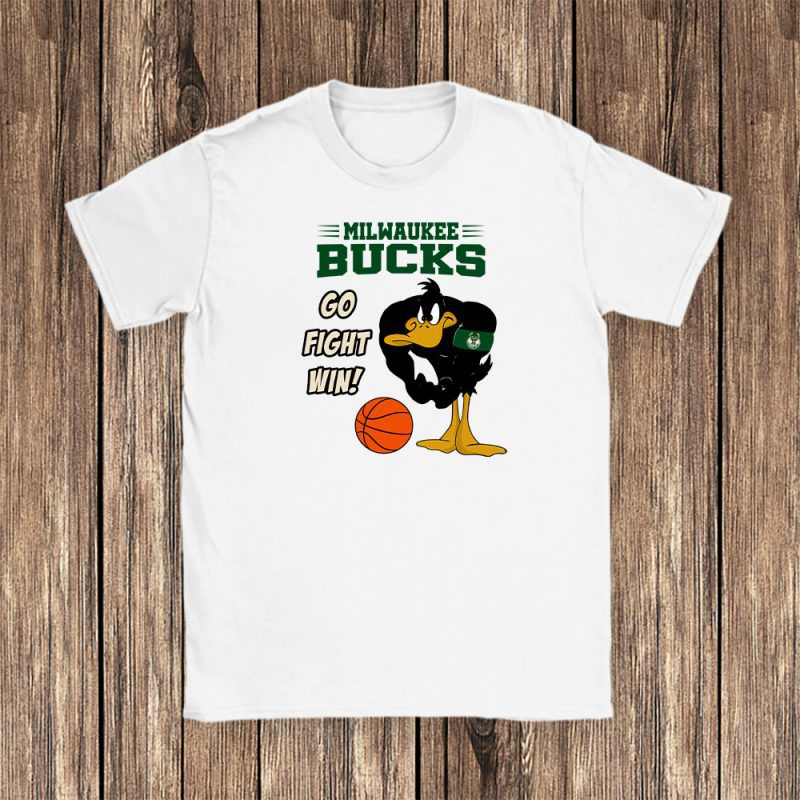 Daffy Duck x Milwaukee Bucks Team x NBA x Basketball Unisex T-Shirt For Fan TBT1147