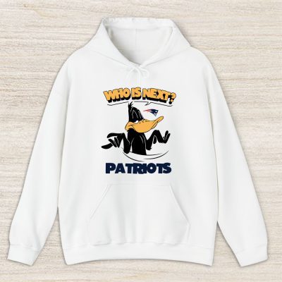 Daffy Duck x New England Patriots Team x NFL x American Football Pullover Hoodie For Fan TBH1277