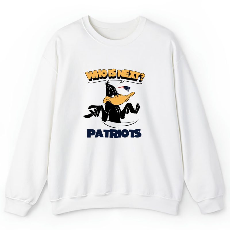Daffy Duck x New England Patriots Team x NFL x American Football Unisex Sweatshirt For Fan TBS1277