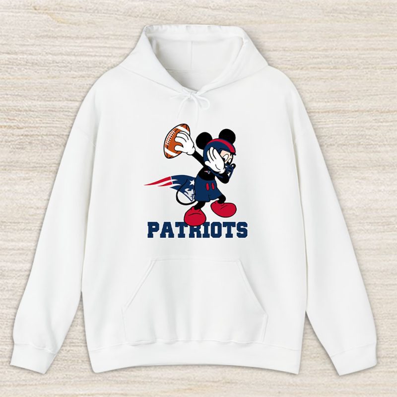 Mickey Mouse X Dabbing Dance X New England Patriots Team X Nfl X American Football Unisex Pullover Hoodie TBH1379