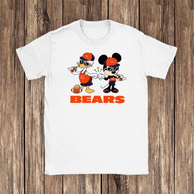 Mickey Mouse X Donald Duck X Chicago Bears Team X Nfl X American Football Unisex T-Shirt TBT1343