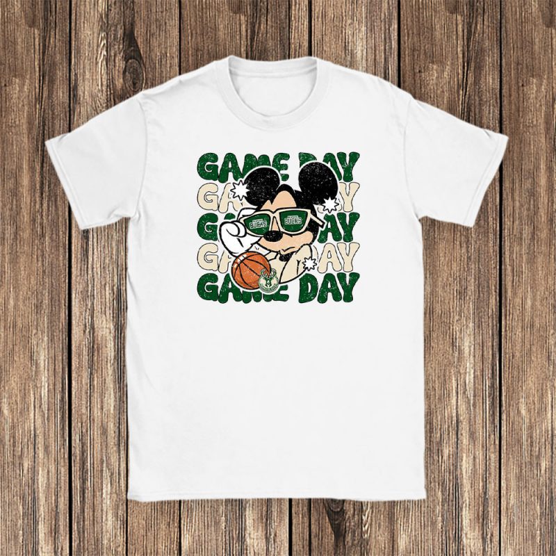 Mickey Mouse X Game Day X Milwaukee Bucks Team Unisex T-Shirt TBT1445