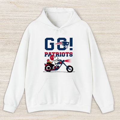 Snoopy X Driver X New England Patriots Team X Nfl X American Football Unisex Pullover Hoodie TBH1419