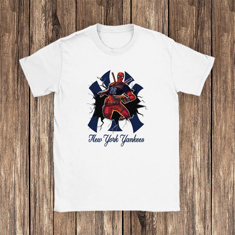 Deadpool MLB New York Yankees Unisex T-Shirt TAT1817