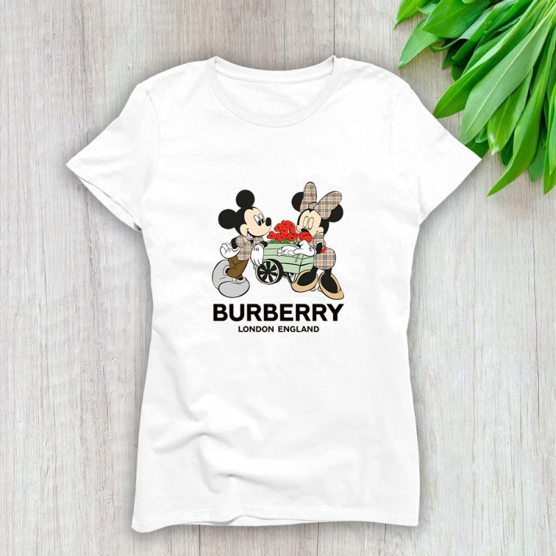 Burberry London Mickey Mouse And Minnie Mouse Couple Lady T-Shirt Luxury Tee For Women LDS1104