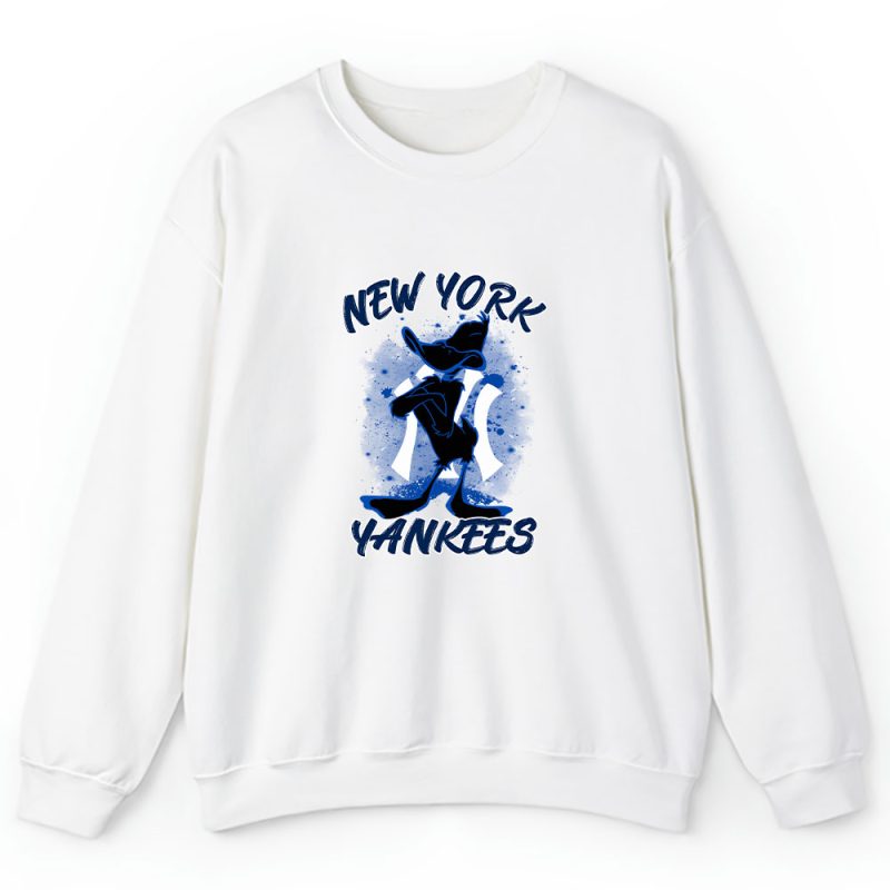 Daffy Duck X New York Yankees Team X MLB X Baseball Fans Unisex Sweatshirt TAS4291