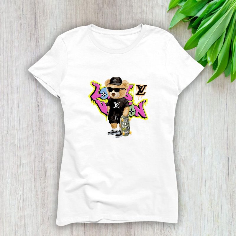 Louis Vuitton Logo Luxury Grafity Teddy Bear Lady T-Shirt Luxury Tee For Women LDS1566