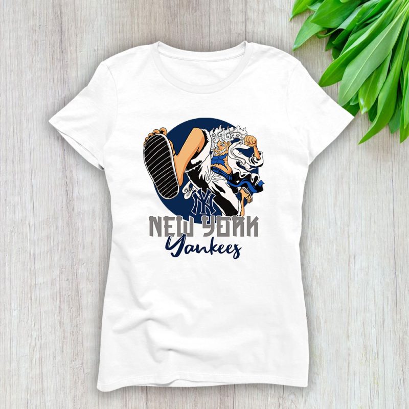 Luffy X New York Yankees Team X MLB X Baseball Fans Lady T-Shirt Women Tee For Fans TLT3052