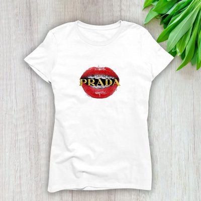 Prada Gold Logo Luxury Sexy Lips Lady T-Shirt Luxury Tee For Women LDS1814