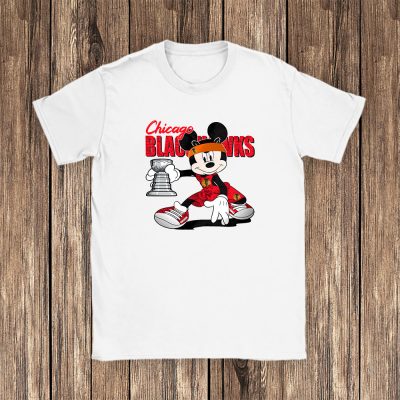 Mickey Mouse X Chicago Blackhawks Team NHL Hockey Fan Unisex T-Shirt Cotton Tee TAT8639