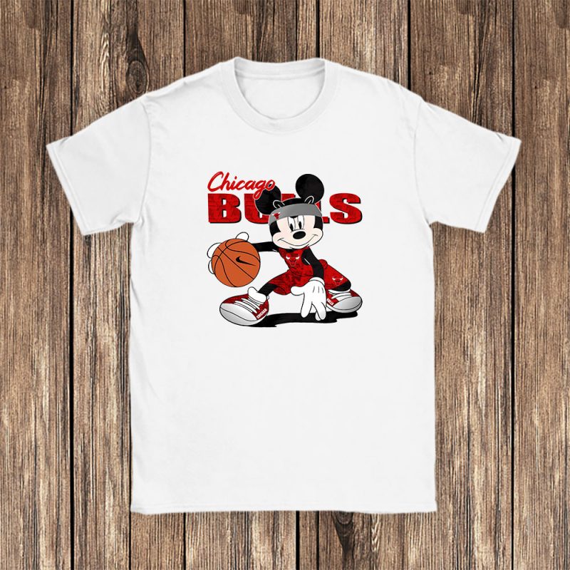 Mickey Mouse X Chicago Bulls Team NBA Basketball Fan Unisex T-Shirt Cotton Tee TAT8613
