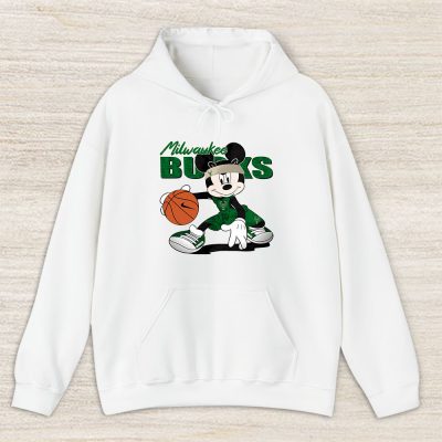 Mickey Mouse X Milwaukee Bucks Team NBA Basketball Fan Unisex Hoodie TAH8624