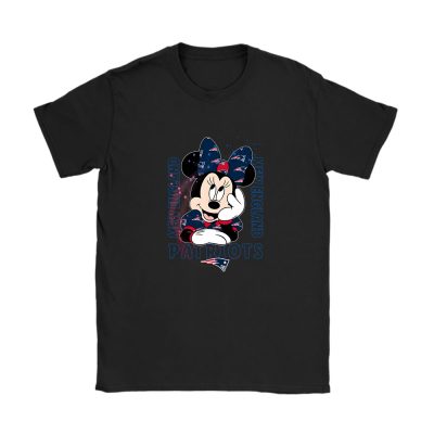 Mickey Mouse X New England Patriots Team X NFL X American Football Unisex T-Shirt TAT5923