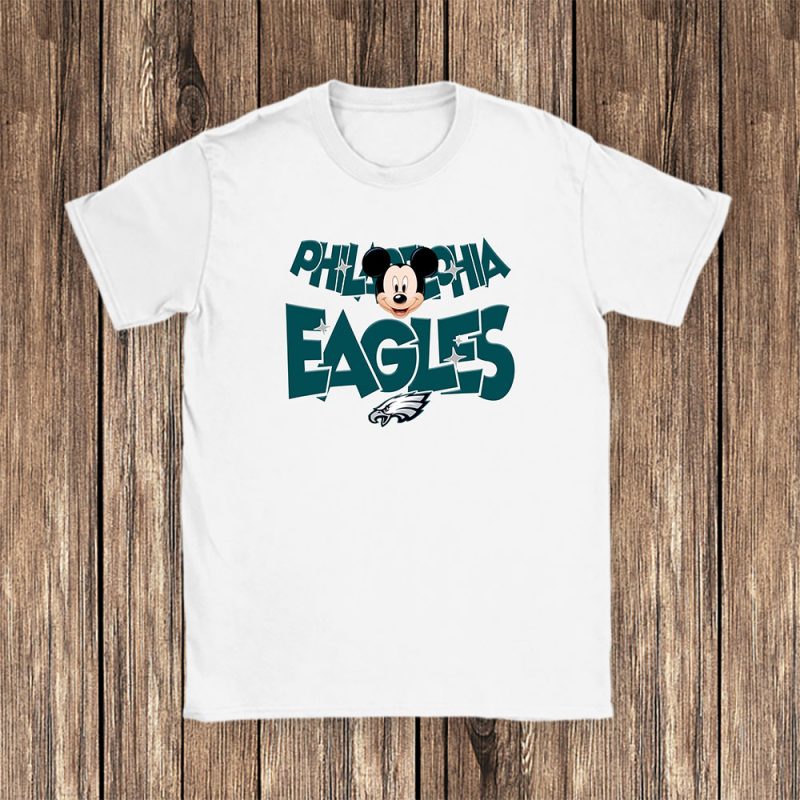 Mickey Mouse X Philadelphia Eagles Team X NFL X American Football Unisex T-Shirt TAT5926