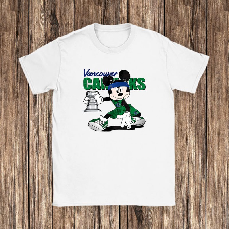 Mickey Mouse X Vancouver Canucks Team NHL Hockey Fan Unisex T-Shirt Cotton Tee TAT8646