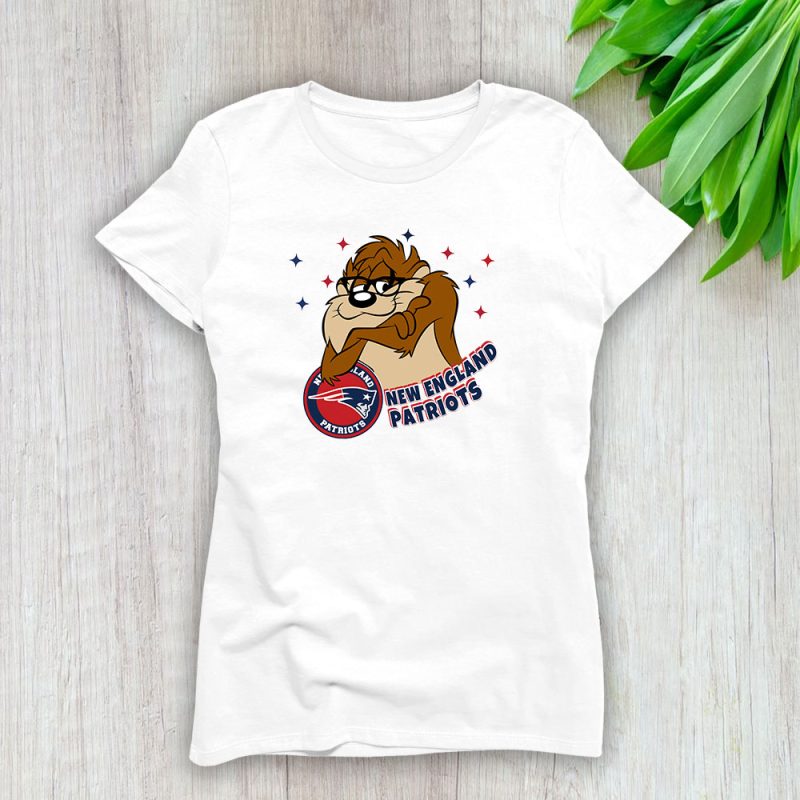 Tasmanian Devil X New England Patriots Team NFL American Football Lady T-Shirt Cotton Tee TLT6540