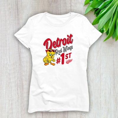 Tweety Bird X Detroit Red Wings Team X NHL X Hockey Fan Lady T-Shirt Women Tee LTL9782