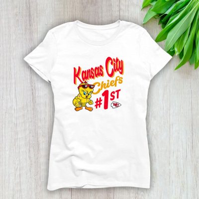 Tweety Bird X Kansas City Chiefs Team NFL American Football Lady T-Shirt Women Tee LTL9756