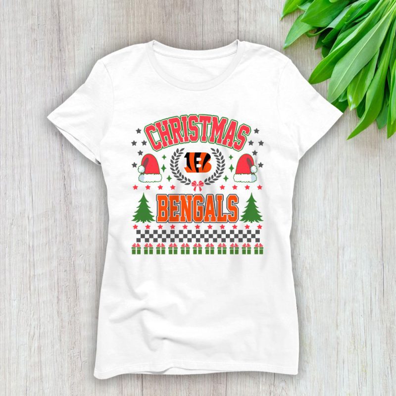 Cincinnati Bengals Merry Christmas NFL Gift For Fan Cute Santa Hohoho Lady T-Shirt Women Tee LTL20411