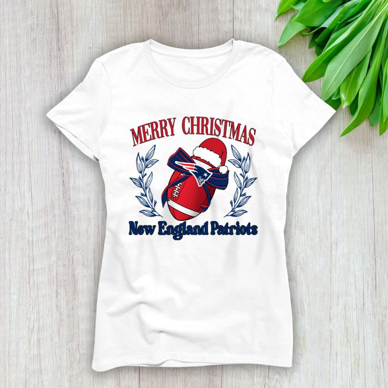 New England Patriots Merry Christmas NFL Gift For Fan Christmas Funny Lady T-Shirt Women Tee LTL20923